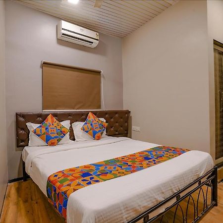 Fabexpress Comfort Stay - Nr Mumbai International Airport Exterior foto