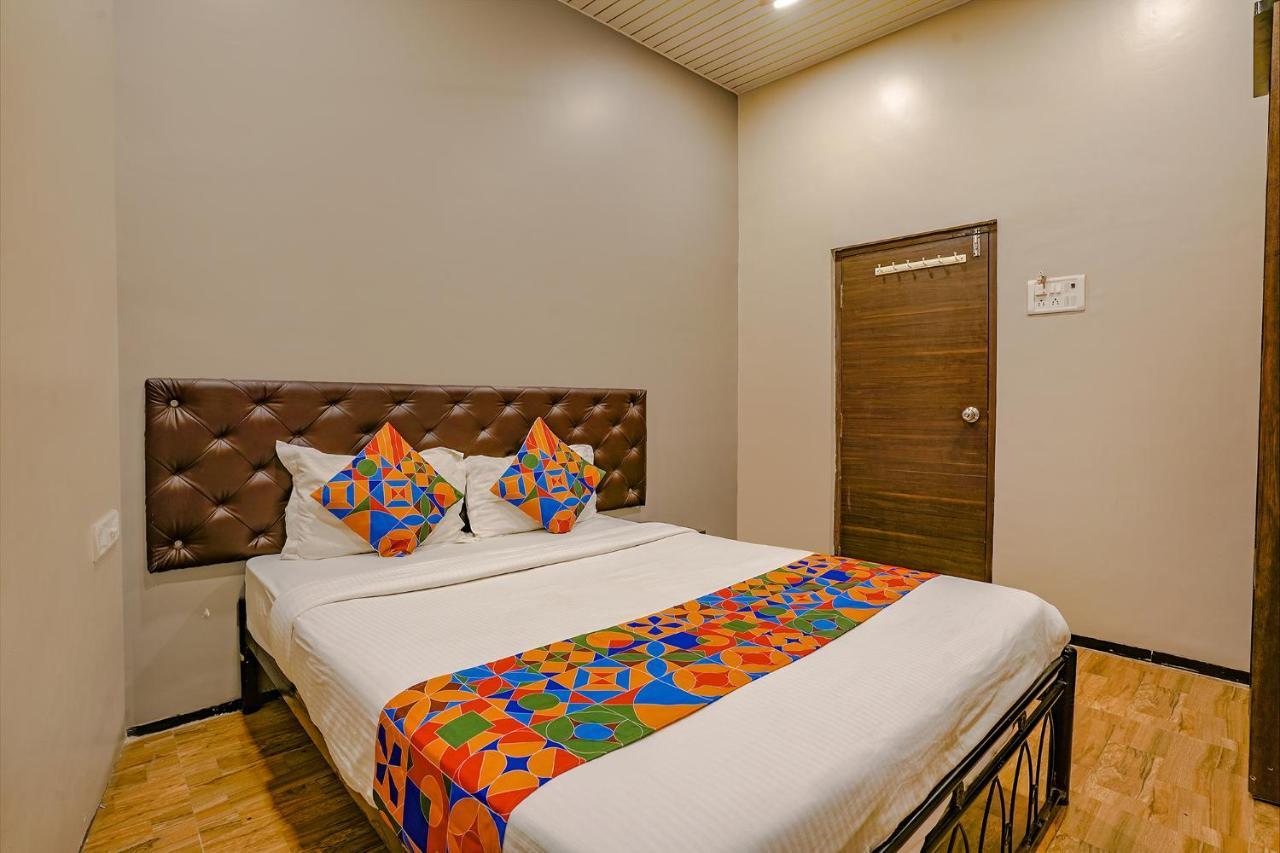 Fabexpress Comfort Stay - Nr Mumbai International Airport Exterior foto